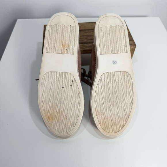 Caslon Women’s Mauve Sneakers with Suede and Leather - Picture 15 of 16